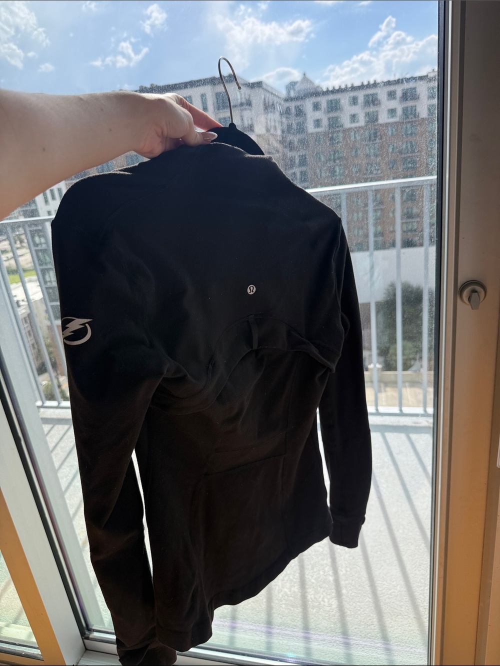 lululemon athletica Men's Black Lightweight Shirt Jacket with Reflective Logo